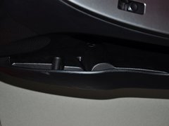 2014款 1.6L 自动 TOP