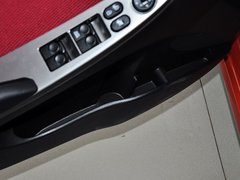 2014款 1.6L 自动 TOP