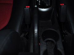 2014款 1.6L 自动 TOP