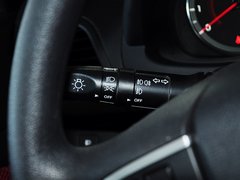 2014款 1.6L 自动 TOP
