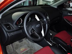 2014款 1.6L 自动 TOP