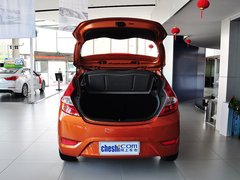 2014款 1.6L 自动 TOP