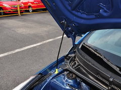 2014款 1.6L 自动 TOP