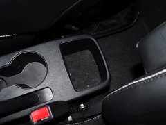 2014款 1.6L 自动 TOP