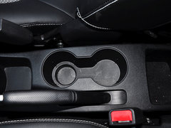 2014款 1.6L 自动 TOP