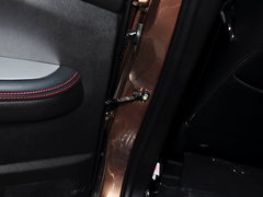 2014款 1.5TI 手动 旗舰型 5座