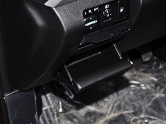 2014款 1.5TI 手动 旗舰型 5座