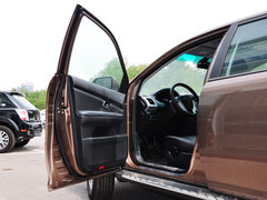 2014款 2.0L 手动 尊贵型 5座