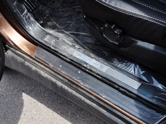2014款 2.0L 手动 尊贵型 5座