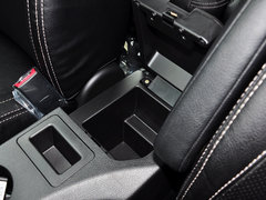 2014款 2.0L 手动 尊贵型 5座