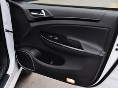 2014款 1.5L 手动 豪华型