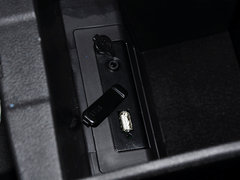 2014款 1.5L 手动 豪华型