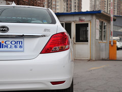 2014款 1.5L 手动 豪华型