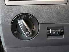 2014款 2.0TSI DCT 四驱舒适版 9座