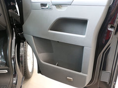 2014款 2.0TSI DCT 四驱舒适版 9座