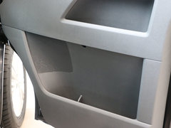 2014款 2.0TSI DCT 四驱舒适版 9座