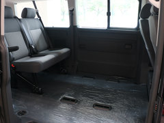 2014款 2.0TSI DCT 四驱舒适版 9座