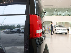 2014款 2.0TSI DCT 四驱舒适版 9座