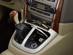 2010款 睿翔 2.0L 手动 舒适型 7座 国四