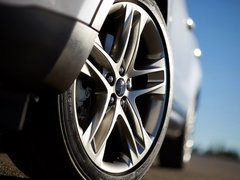 2014款 2.0T 自动 四驱尊耀版 5座