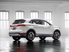 2014款 2.0T 自动 四驱尊耀版 5座
