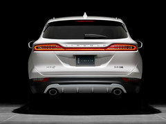 2014款 2.0T 自动 四驱尊耀版 5座