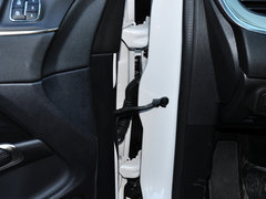 2014款 2.0T 自动 四驱尊耀版 5座