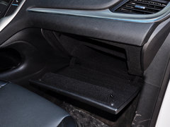 2014款 2.0T 自动 四驱尊耀版 5座