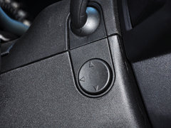 2014款 2.0T 自动 四驱尊耀版 5座