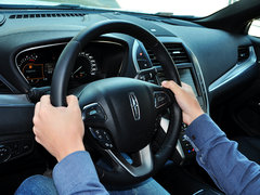 2014款 2.0T 自动 四驱尊耀版 5座