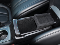2014款 2.0T 自动 四驱尊耀版 5座
