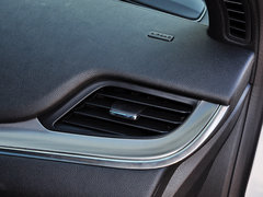 2014款 2.0T 自动 四驱尊耀版 5座
