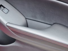 2014款 两厢 2.0L 自动 运动型