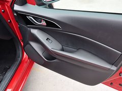 2014款 两厢 2.0L 自动 运动型