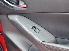 2014款 两厢 2.0L 自动 运动型