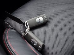 2014款 两厢 2.0L 自动 运动型