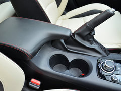 2014款 三厢 2.0L 自动 旗舰型
