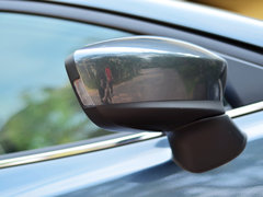 2014款 三厢 2.0L 自动 旗舰型