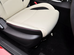 2014款 三厢 2.0L 自动 运动型