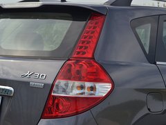 2014款 1.5L 手动 尊尚型