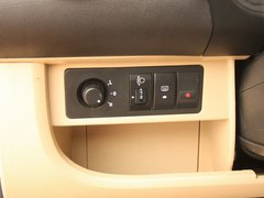 2014款 1.3L 手动 精英型