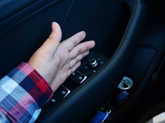 2014款 Sportback 35 TFSI 豪华型