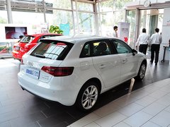 2014款 Sportback 35 TFSI 舒适型