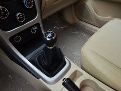 2014款 1.5L 手动 尊贵型