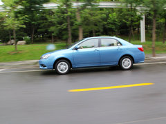 2014款 1.5L 手动 尊贵型