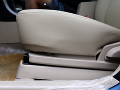 2014款 1.5L 手动 尊贵型