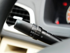 2014款 1.5L 手动 尊贵型