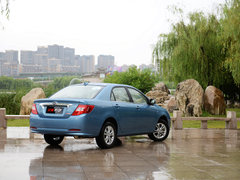 2014款 1.5L 手动 尊贵型