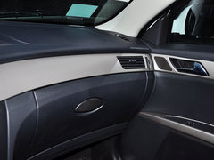 2014款 1.6L 手动 尊雅型CNG