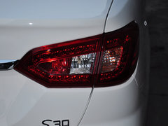 2014款 1.6L 手动 尊雅型CNG